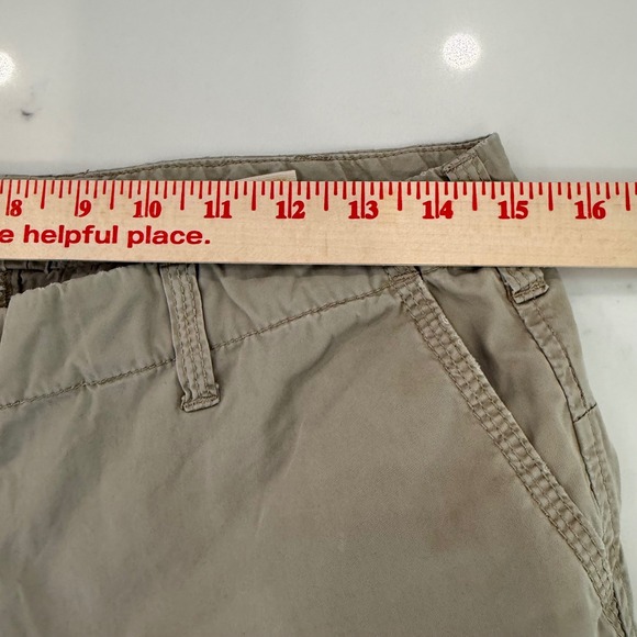 J.Crew Chino Shorts City Fit Classic Twill Roll Tab Khaki‎ Size 6 - Picture 6 of 7